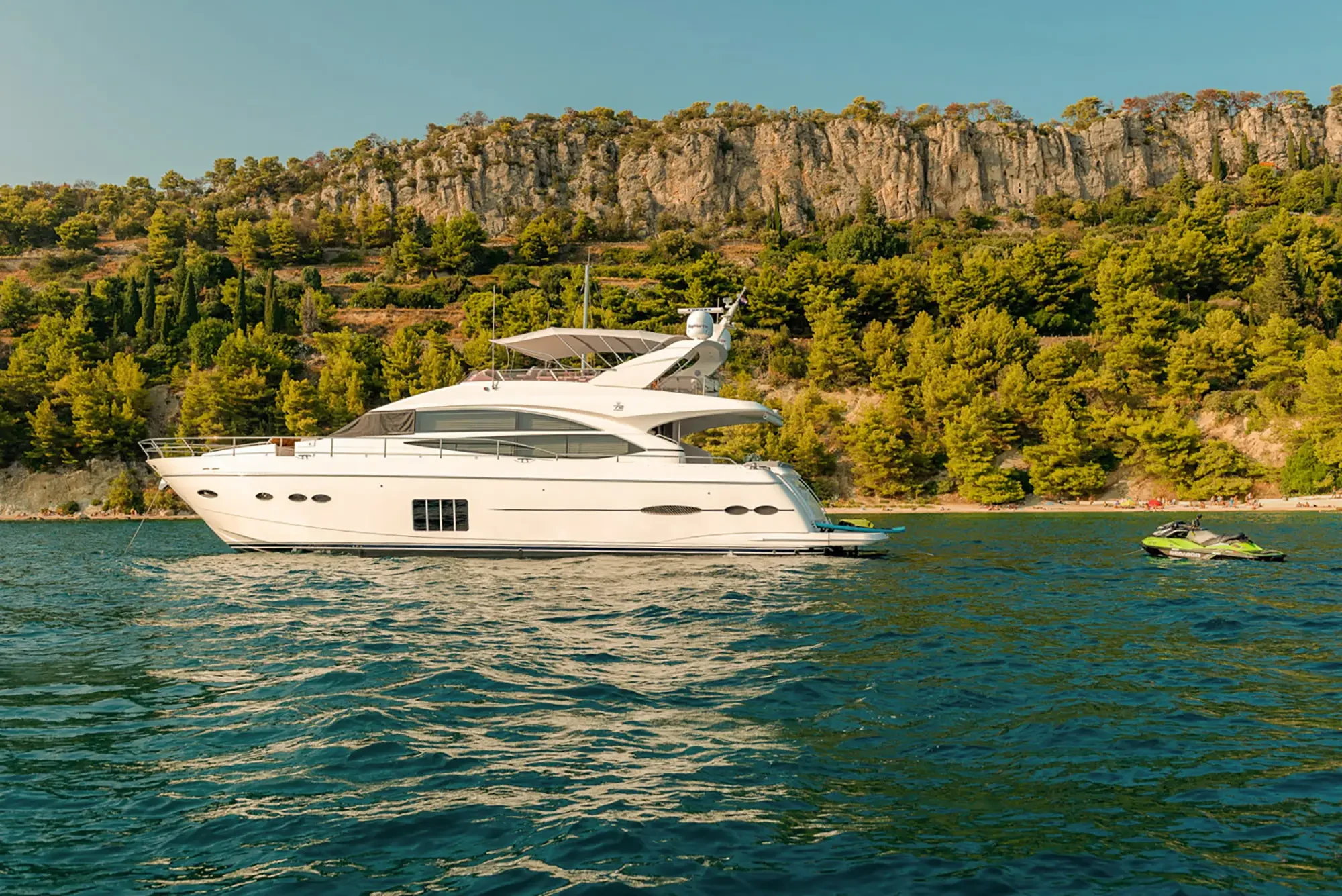 Luxury Princess 72 yacht